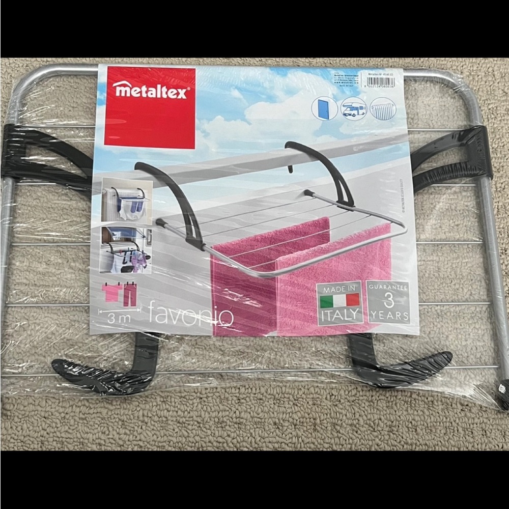 SOLD: NEW in packaging: Portable drying rack Made in Italy.